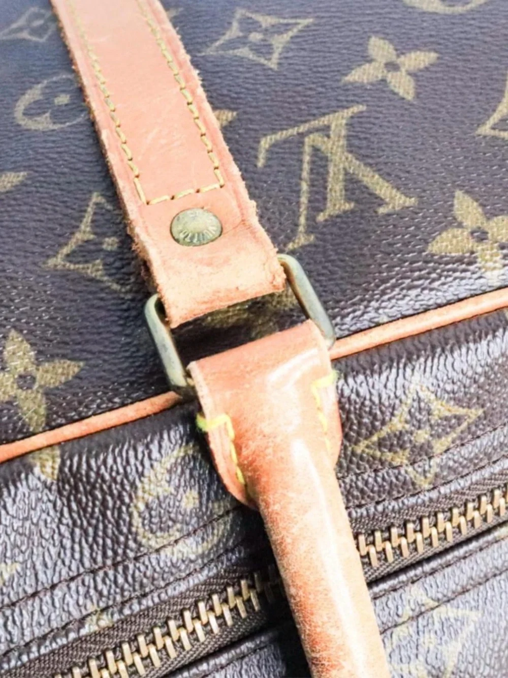 Louis Vuitton Monogram Sirius 50 Boston Bag in Brown and Tan - Picture 5 of 10